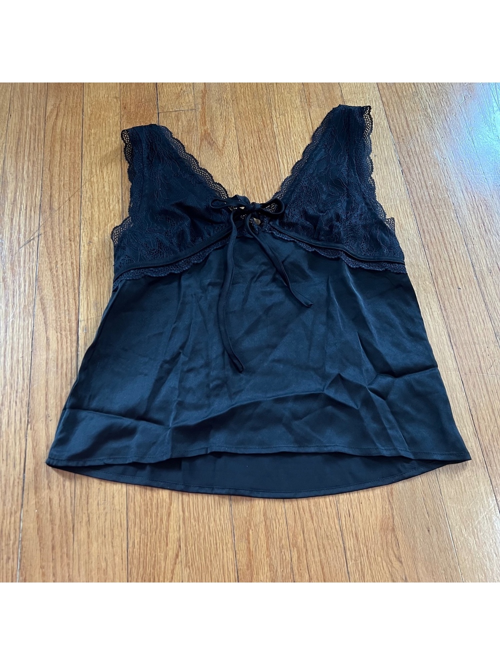 Vintage Y2K black lace baby doll going out tank top